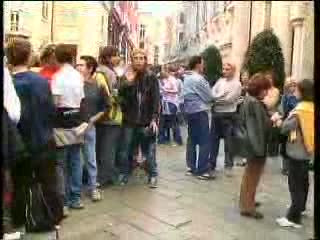 Protesta per piscine Albaro