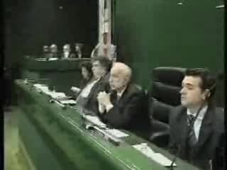 Tagli a stipendi politici,reazioni