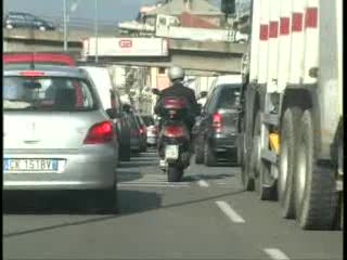 TRAFFICO PARALIZZATO  A SESTRI PONENTE