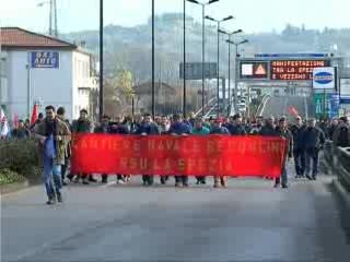 SPEZIA, OPERAI BLOCCANO IL RACCORDO