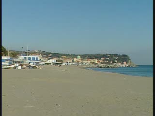 TORNERANNO LIBERE IL 40% DELLE SPIAGGE