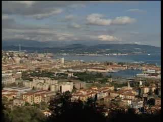 LA SPEZIA, I SOGNI AMBIENTALISTI SUL GOLFO