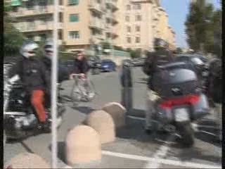 RADUNO DI MOTOCICLETTE BMV A GENOVA