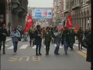 CONTRO I TAGLI IN PIAZZA LA FUNZIONE PUBBLICA DELLA CGIL