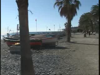 DOMENICA PRIMAVERILI, TUTTI AL MARE 