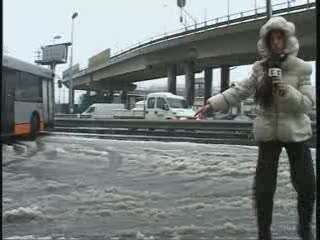 NEVE A GENOVA, DIFFICOLTA' TRAFFICO A VOLTRI