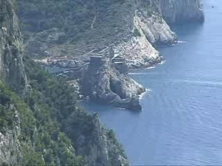 PORTO VENERE, TUTTO ESAURITO IL CIMITERO