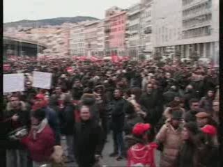 SCIOPERO CGIL, IN PIAZZA LAVORATORI PUBBLICI  E PRIVATI