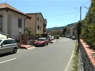 FURTI A AMEGLIA, LA DESTRA PREPARA LE RONDE