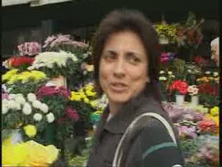 UN FIORE PER IL CARO ESTINTO, POCHI AFFARI