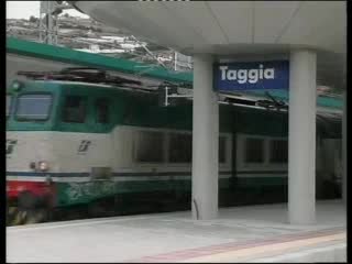 POLEMICA TRENI A TAGGIA, 