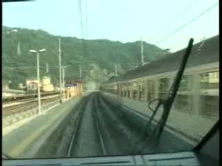 LEGAMBIENTE: IN LIGURIA UN TRENO SU TRE TARDA