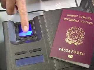 IMPERIA, ECCO IL NUOVO PASSAPORTO ELETRONICO