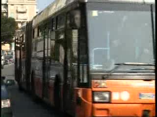 LIBRETTI CON ORARI CORSE BUS, MARCIA INDIETRO DI AMT