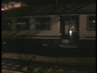 TRENI APERTI LA NOTTE, REPLICA DI TRENITALIA