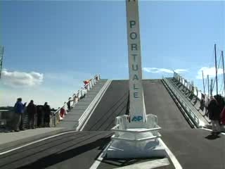 DARSENA LA SPEZIA, ATTIVATO IL PONTE MOBILE