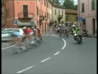 CICLISMO, STA PER SCATTARE IL GIRO DELLA LUNIGIANA