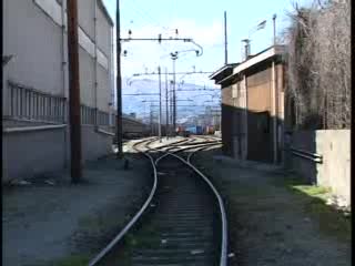 PORTO, TREGUA ARMATA SU MANOVRE FERROVIARIE