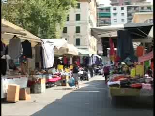 NOTTE BIANCA, POLEMICHE TRA COMMERCIANTI