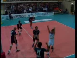 VOLLEY: ESORDIO DA SOGNO PER LA CARIGE GENOVA