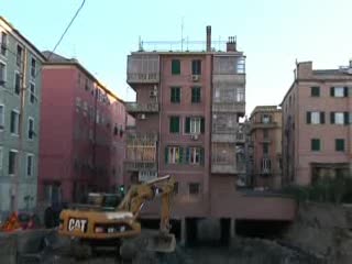 PALAZZO VIA GIOTTO, SMENTITA DEMOLIZIONE