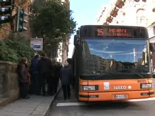 A GENOVA E SPEZIA ORARI DEI BUS SUL TELEFONINO