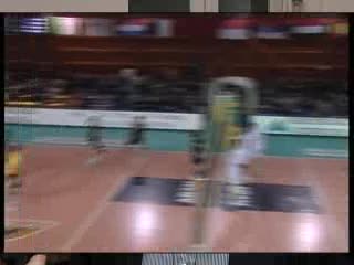 VOLLEY: DE GIORGI 