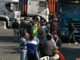 VTE DI VOLTRI, PROTESTA E PARALISI