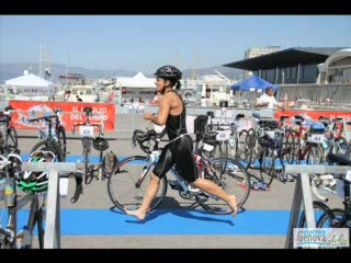 TORNA A GENOVA IL TRIATHLON INTERNAZIONALE