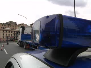 SCIPPATORI SERIALI A GENOVA, L'INCHIESTA(1)