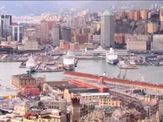 GENOVA SI FERMA PER LE VITTIME DELL'ALLUVIONE