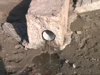 VARIGOTTI SENZA SPIAGGIA E FOGNATURA IN MARE