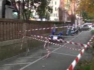 A CAMOGLI TIR SFONDA MURETTO, GRAVE UN 14ENNE