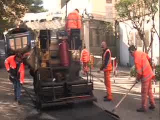 SAVONA, UN MILIONE PER ASFALTO E STRADE NEL 2012