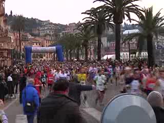 MEZZA MARATONA DELLE DUE PERLE 2012: 2000 ATLETI AL VIA