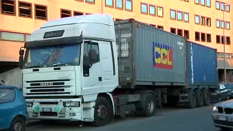 BLOCCO TIR, I DANNI NEL PORTO DI GENOVA