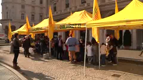 GENOVA, NUOVO MERCATINO IN PIAZZA DE FERRARI