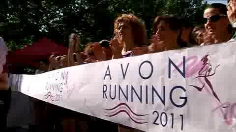 DOMENICA A GENOVA SI CORRE LA AVON RUNNING