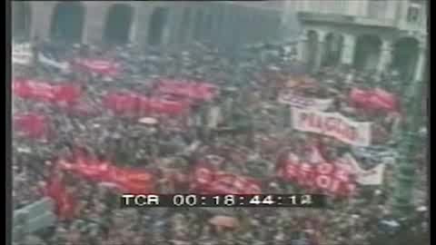 GENOVA SCENDE IN PIAZZA CONTRO IL TERRORISMO