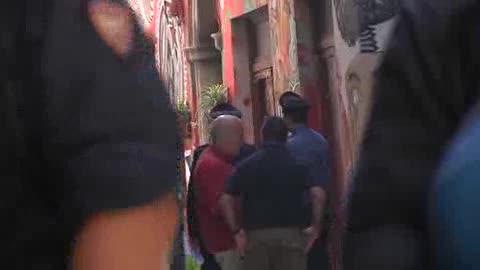 GENOVA, SGOMBERATO EDIFICIO OCCUPATO IN VIA DEI GIUSTINIANI