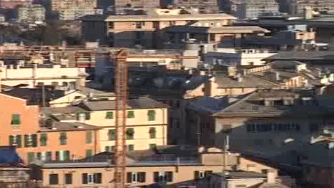 50.000 GENOVESI RISCHIANO DI PERDERE LA CASA