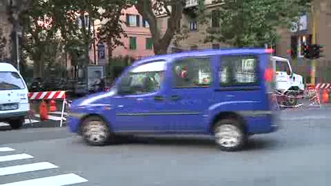 GENOVA: TUBO ROTTO E PROTESTE, TRAFFICO IN TILT