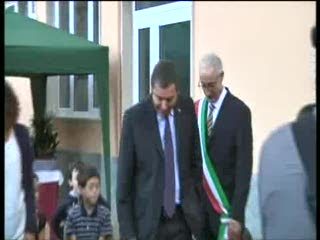 MONTEROSSO, MINISTRO PROFUMO INAUGURA LA NUOVA SCUOLA