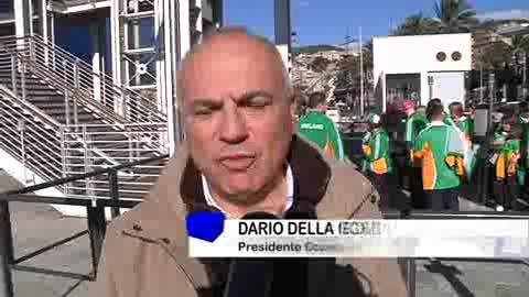 I RAGAZZI DEI MONDIALI DSISO DI NUOTO IN VISITA ALL'ACQUARIO