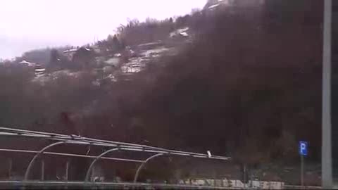 SPOLVERATA DI NEVE SULL'A7 FINO A SERRAVALLE 