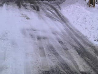 NEVE E GHIACCIO, FRAZIONE DI CARRO ISOLATA IN VAL DI VARA