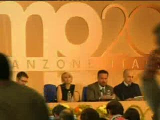 FESTIVAL DI SANREMO: LA CONFERENZA DOPO LA PRIMA SERATA