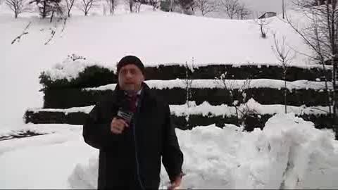 LA SITUAZIONE NEVE A MELE ALLE SPALLE DI VOLTRI 