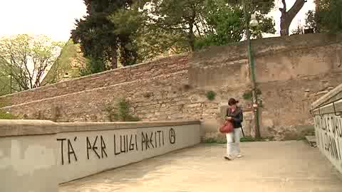 ANCHE A GENOVA SCRITTE INNEGGIANTI A PREITI