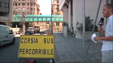 GENOVA, VIA INVREA: LA CORSIA DEI BUS TORNA ALL'ORIGINE